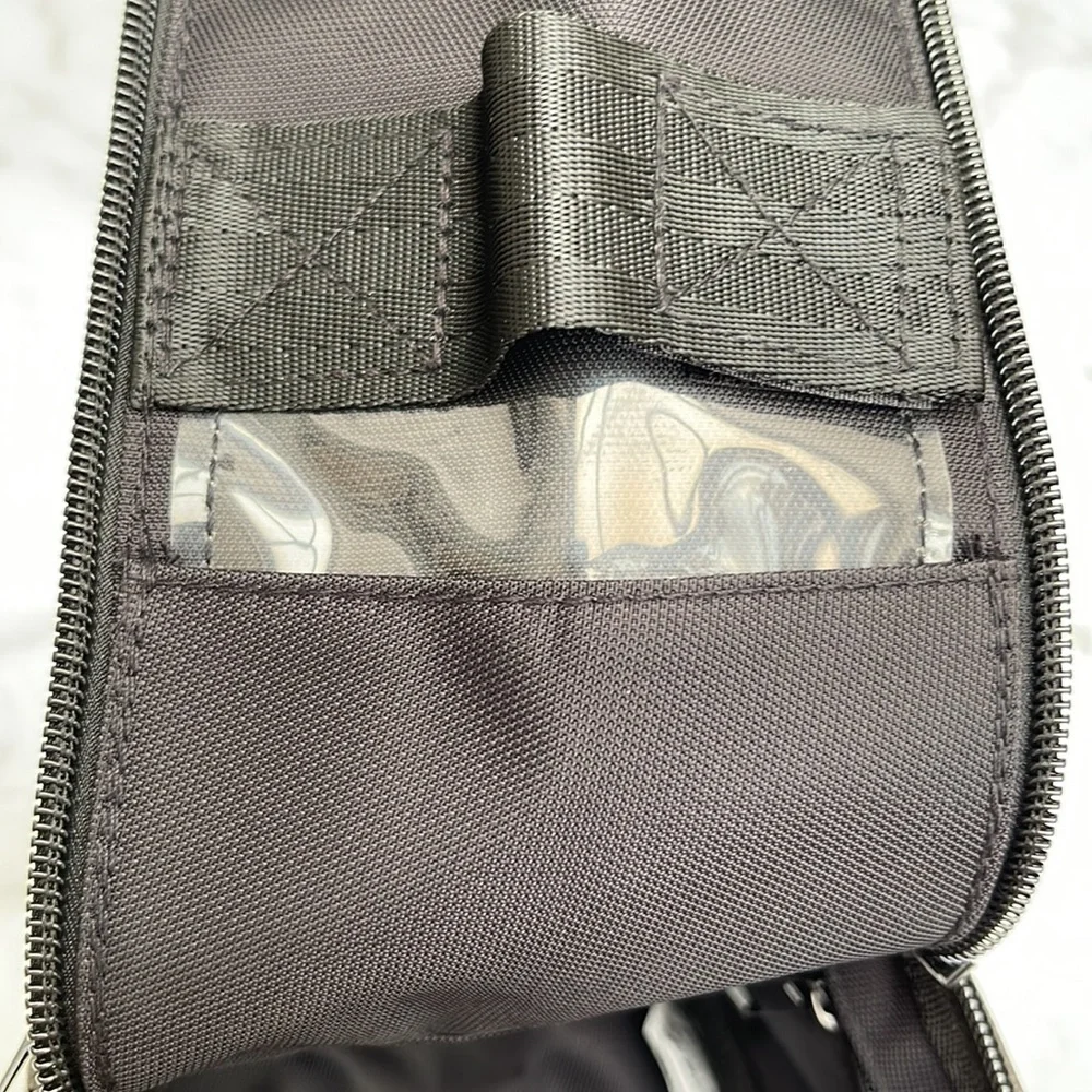New The DSC waxed canvas Traveler case 10L in x 6H in x 5W in
